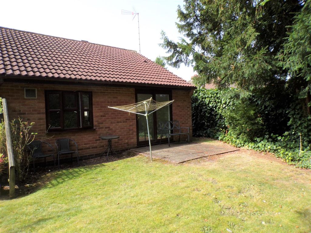 2 bed bungalow for sale in The Laurels, Brereton, Rugeley WS15, £155,000