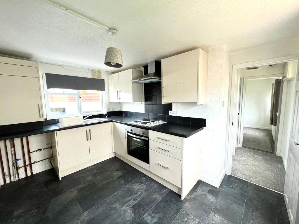 1 bed property for sale in Sunningdale Park, New Tupton, Chesterfield, Derbyshire S42, £90,000