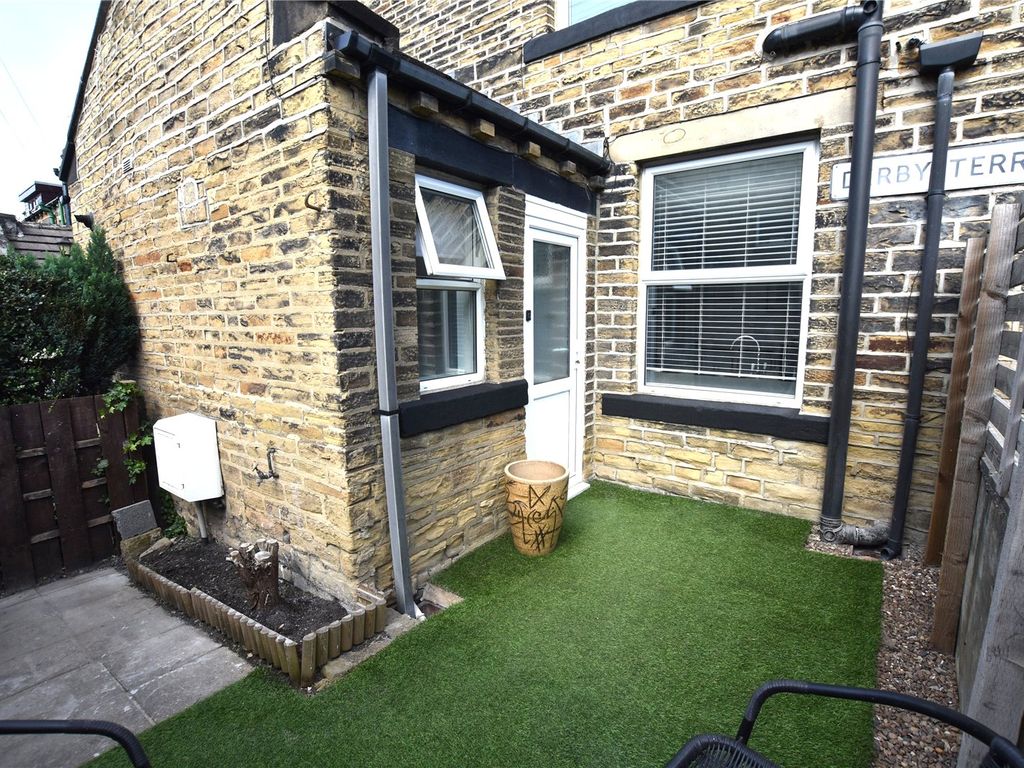 3 bed terraced house for sale in Derby Terrace, Apperley Bridge, Bradford BD10, £224,950