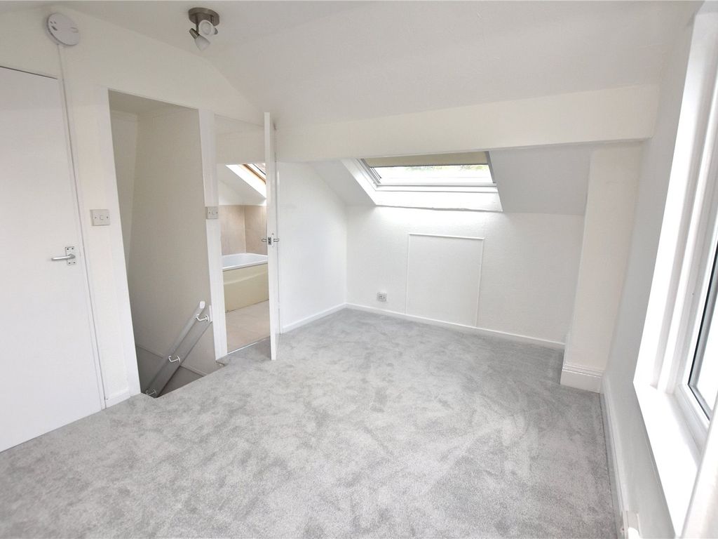 3 bed terraced house for sale in Derby Terrace, Apperley Bridge, Bradford BD10, £224,950