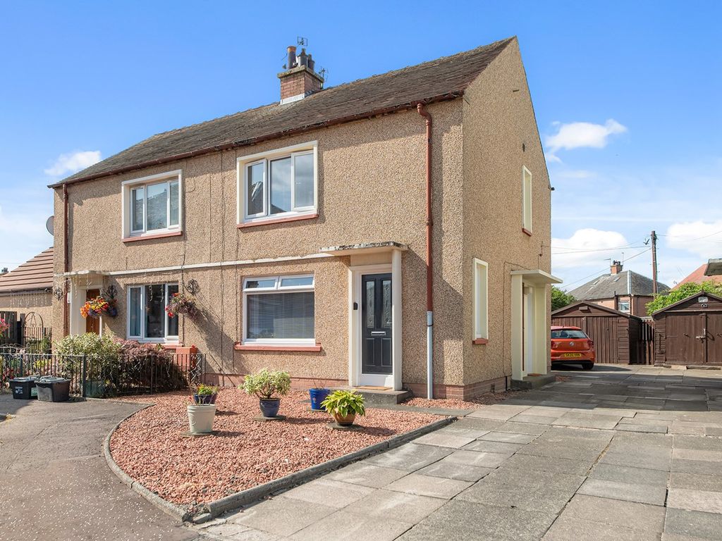 2 bed property for sale in Oldwalls Place, Grangemouth FK3, £137,000