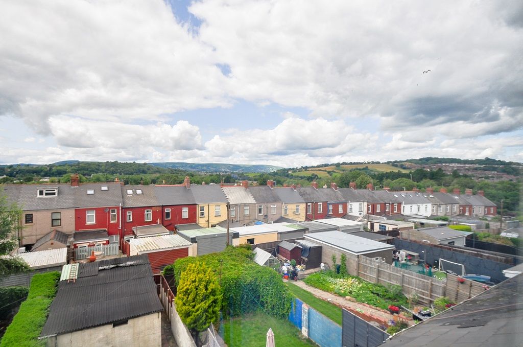 4 bed terraced house for sale in Denbigh Road, Newport NP19, £195,000