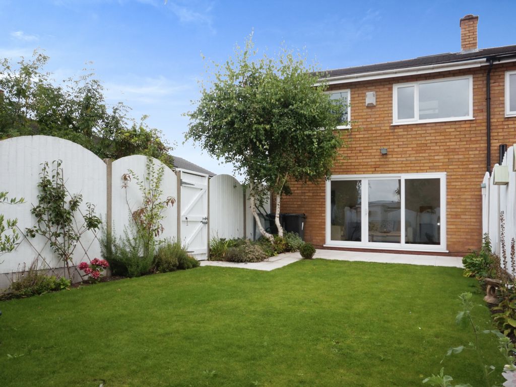 3 bed end terrace house for sale in Somerton Drive, Erdington, Birmingham B23, £260,000