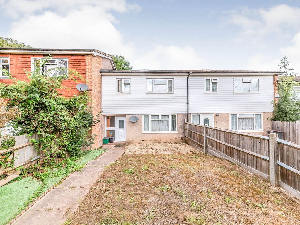 3 bed semi-detached house for sale in North Walk, New Addington, Croydon CR0, £260,000