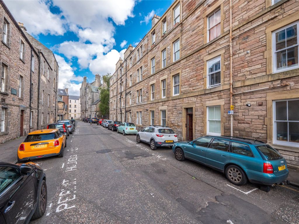 1 bed flat for sale in 2 (2F1) Sciennes House Place, Sciennes, Edinburgh EH9, £179,000