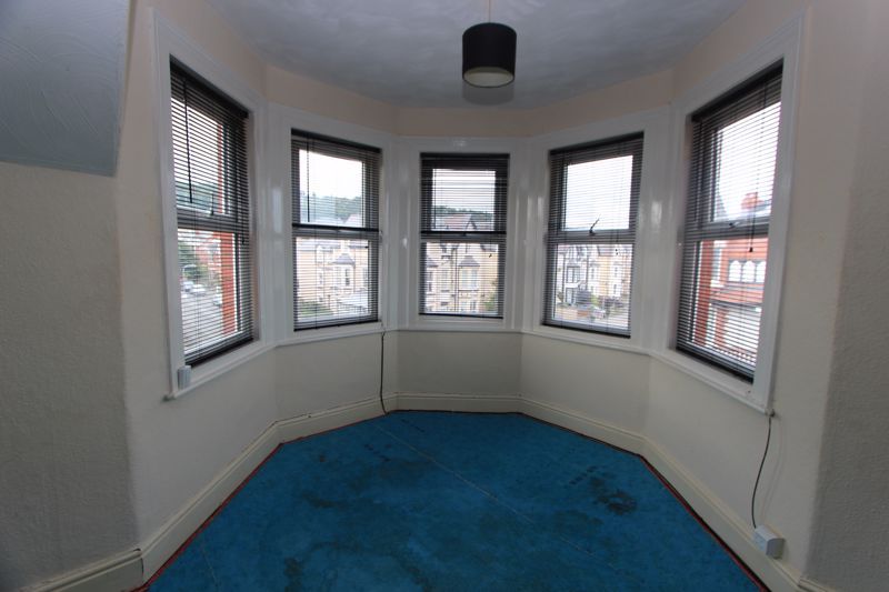 1 bed flat for sale in Greenfield Road, Colwyn Bay LL29, £69,950