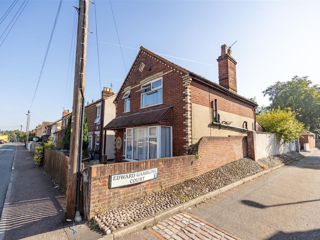 3 bed property for sale in Nelson Street, Norwich NR2, £275,000