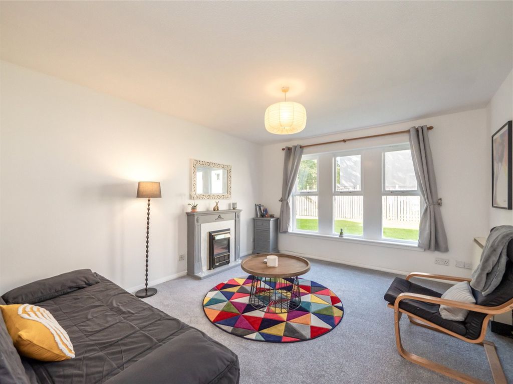 1 bed flat for sale in Tytler Gardens, Abbeyhill, Edinburgh EH8, £164,000