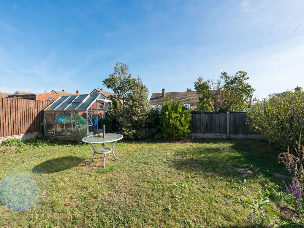 2 bed bungalow for sale in Borrowdale Avenue, Ramsgate CT11, £299,995