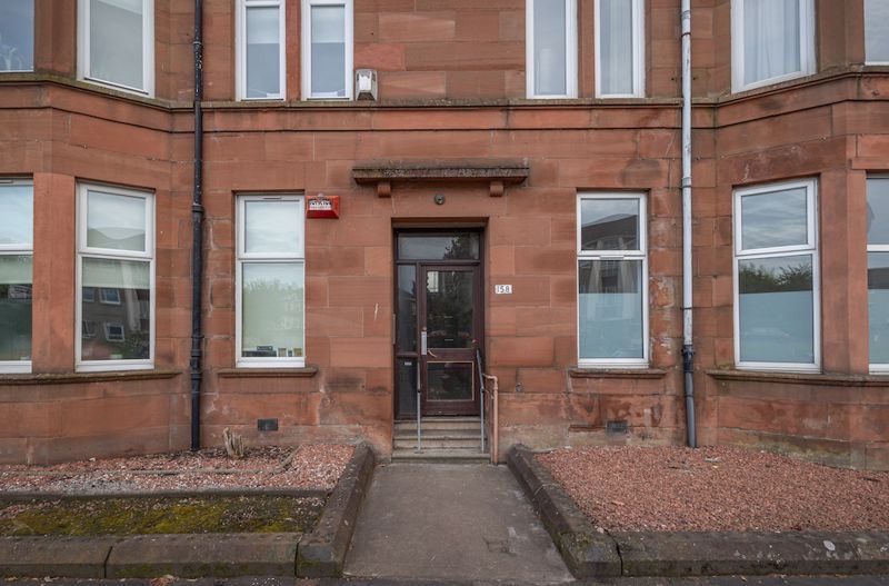 2 bed flat for sale in Kings Park Road, Mount Florida G44, £165,000