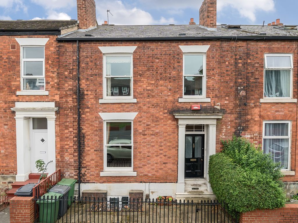 5 bed terraced house for sale in Cowper Street, Chapeltown, Leeds LS7, £325,000