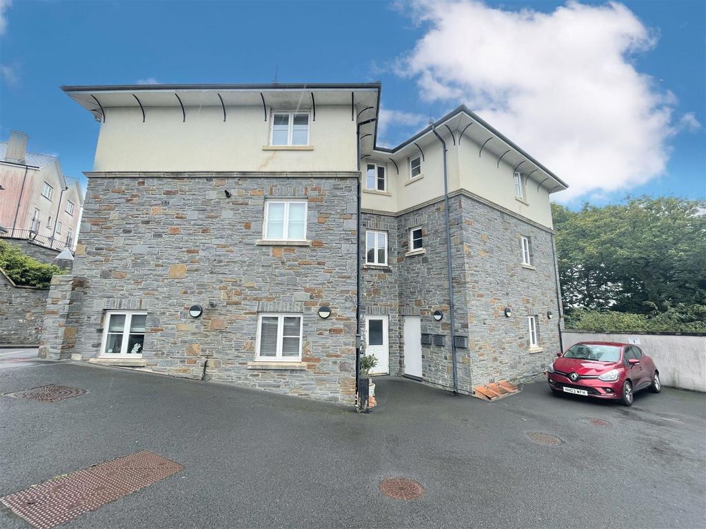 1 bed flat for sale in Crown Way, Llandarcy, Neath SA10, £114,950