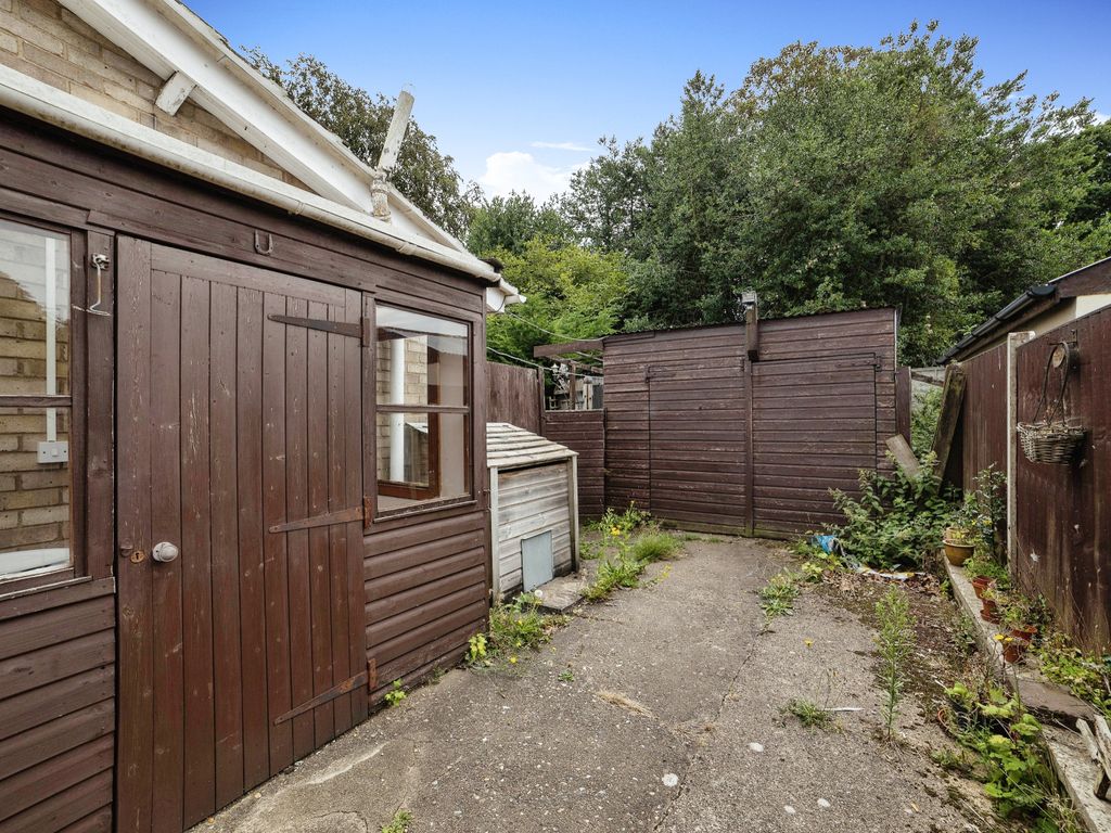 3 bed bungalow for sale in Greenacre Road, Hingham, Norwich, Norfolk NR9, £200,000