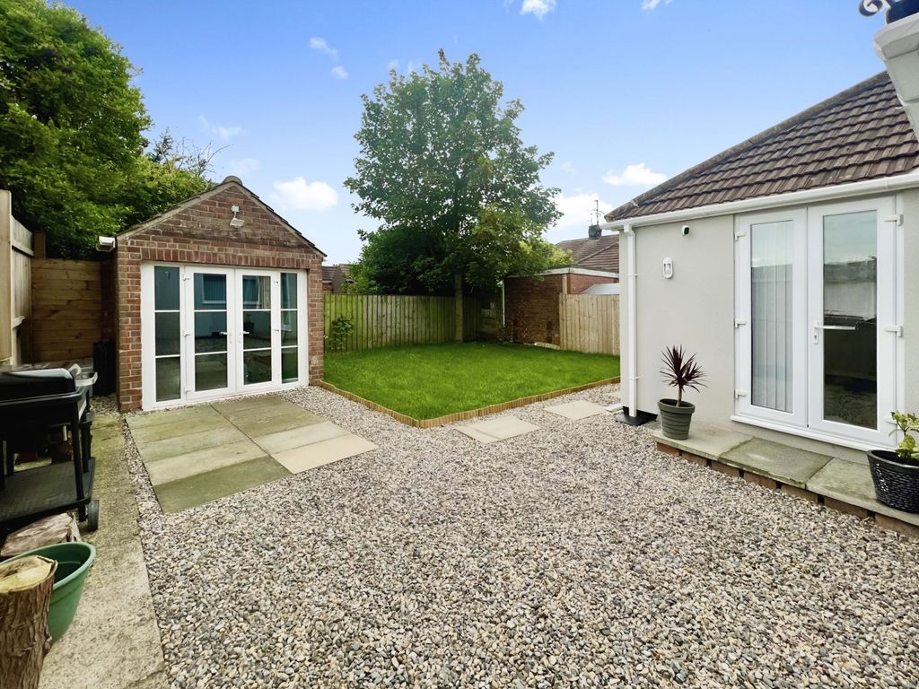 2 bed bungalow for sale in Sycamore Road, Middlesbrough TS5, £170,000