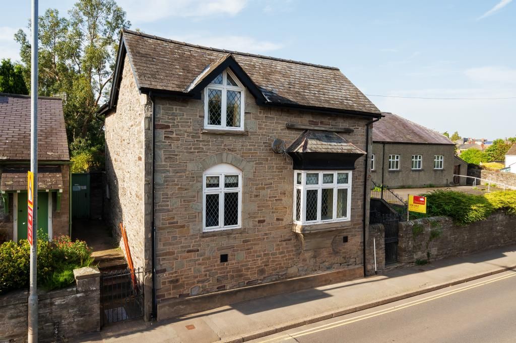 2 bed detached house for sale in Hay On Wye, Hereford HR3, £325,000