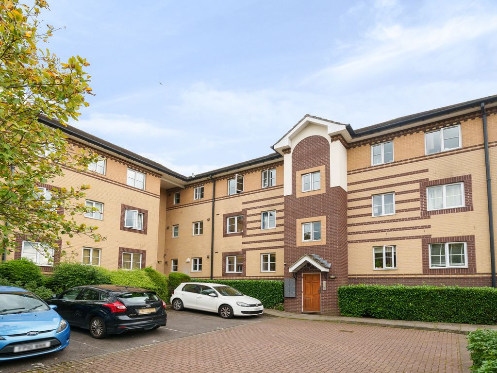 2 bed flat for sale in The Stepping Stones, St. Annes Park, Bristol, Somerset BS4, £199,950