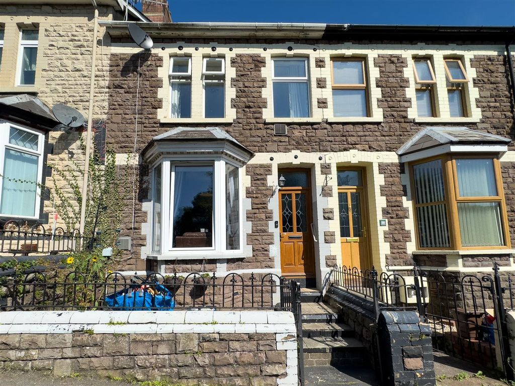 3 bed terraced house for sale in Daisy View, Cwmfields, Pontypool NP4, £190,000