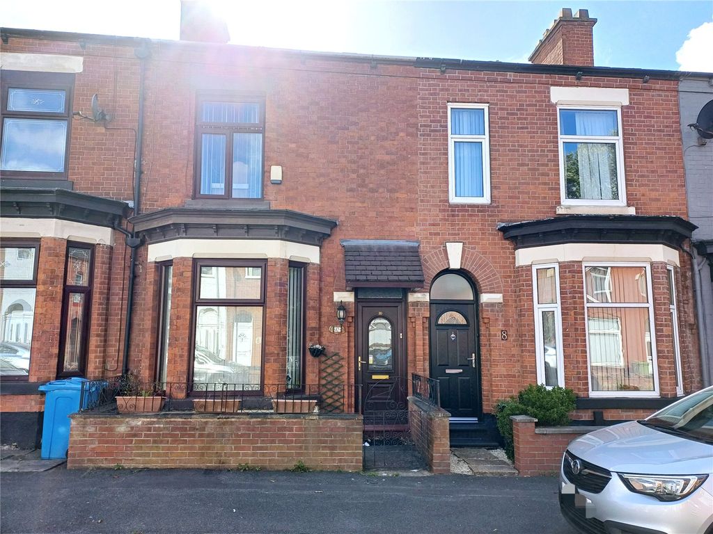 2 bed terraced house for sale in Knowl Street, Oldham, Greater Manchester OL8, £135,000