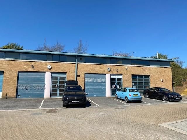 Light industrial for sale in Unit 9-11, Apex Business Centre, Boscombe Road, Dunstable, Bedfordshire LU5, £475,000