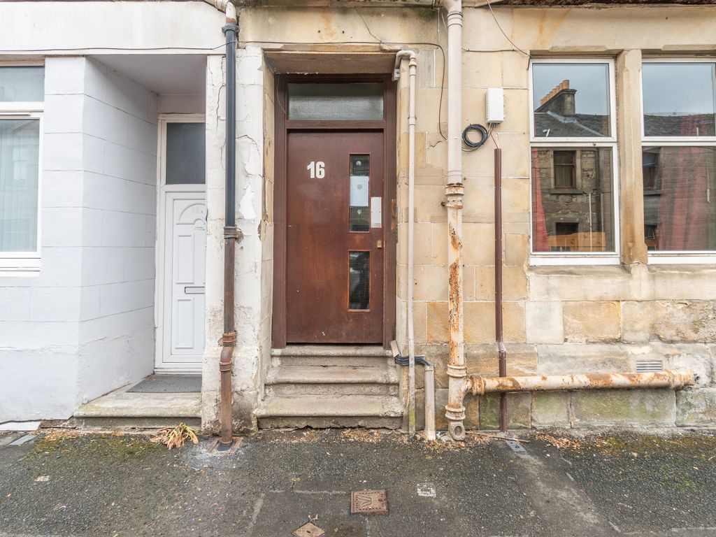 1 bed flat for sale in Espedair Street, Paisley PA2, £47,000