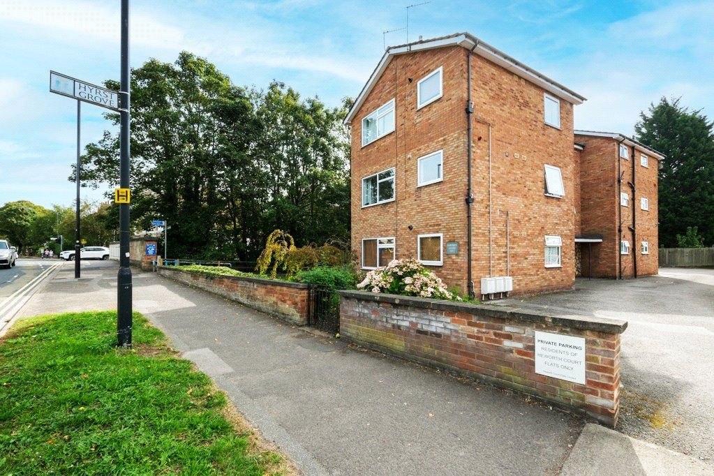 1 bed flat for sale in Heworth Court, York, North Yorkshire YO31, £165,000