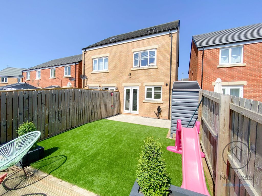 3 bed semi-detached house for sale in Peppercorn Close, Shildon DL4, £135,000