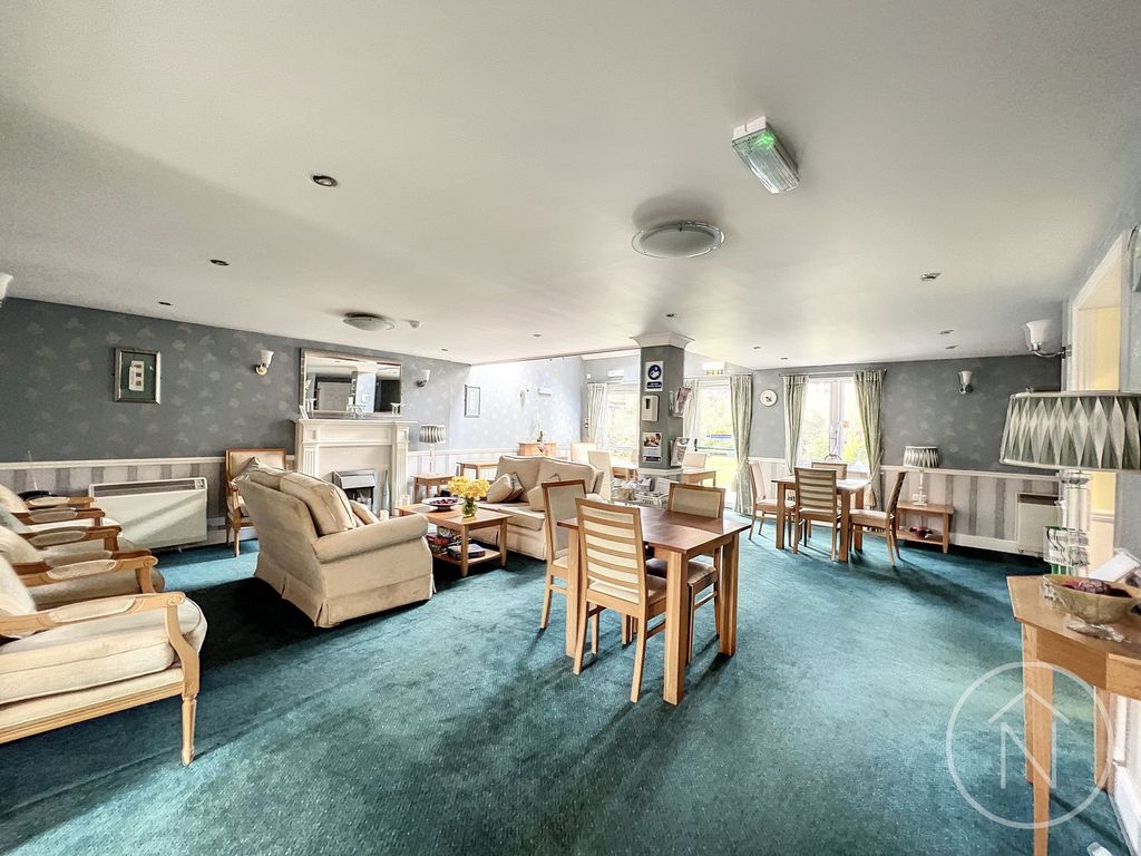 2 bed flat for sale in The Avenue, Eaglescliffe TS16, £160,000