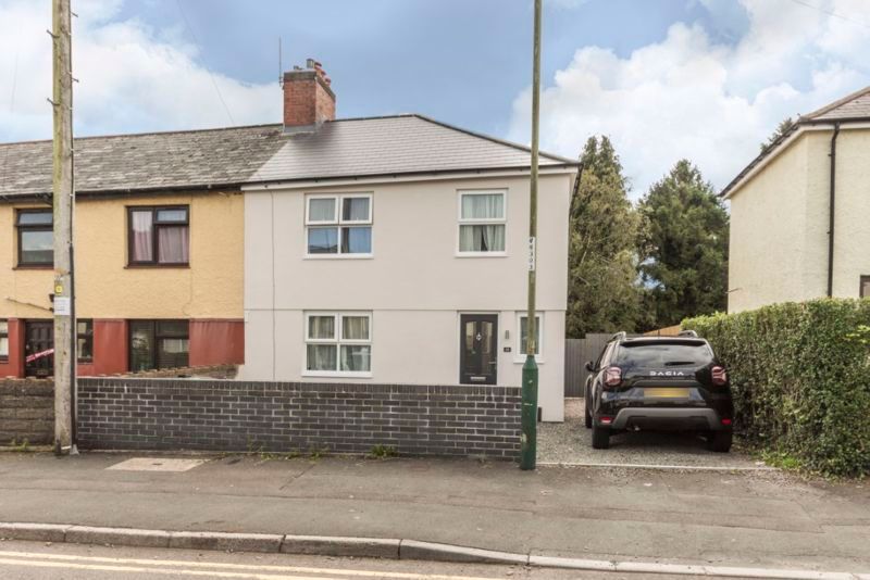 3 bed end terrace house for sale in First Avenue, Caerphilly CF83, £210,000
