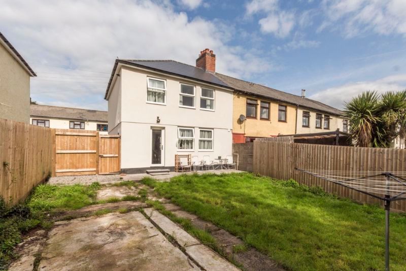 3 bed end terrace house for sale in First Avenue, Caerphilly CF83, £210,000