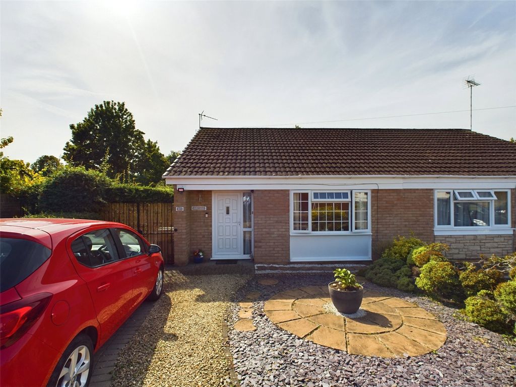 2 bed bungalow for sale in Badger Close, Abbeydale, Gloucester, Gloucestershire GL4, £275,000