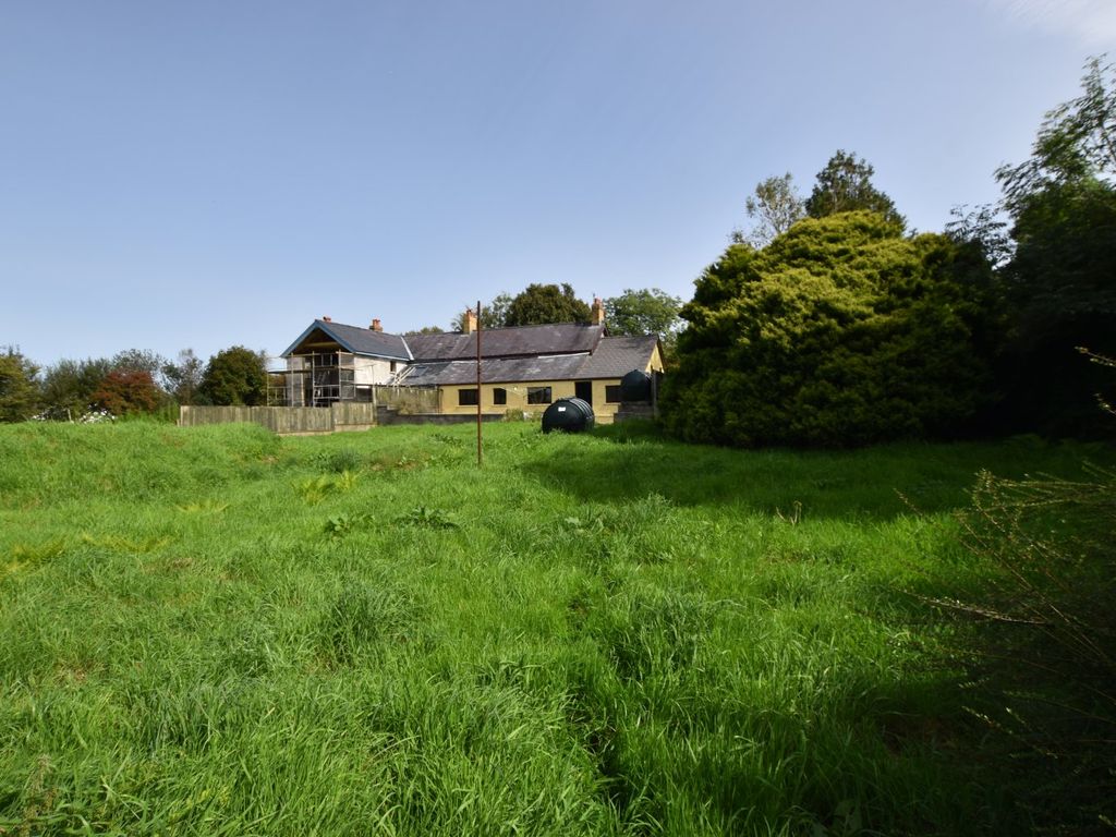 4 bed semi-detached house for sale in Rhos, Llandysul, 5Eq SA44, £295,000
