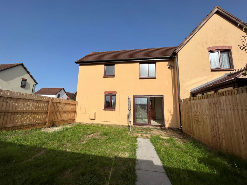 2 bed semi-detached house for sale in Heywood Drive, Starcross EX6, £220,000