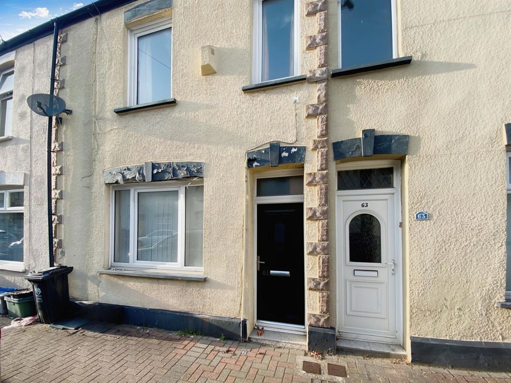 3 bed terraced house for sale in Dewstow Street, Newport NP19, £124,950