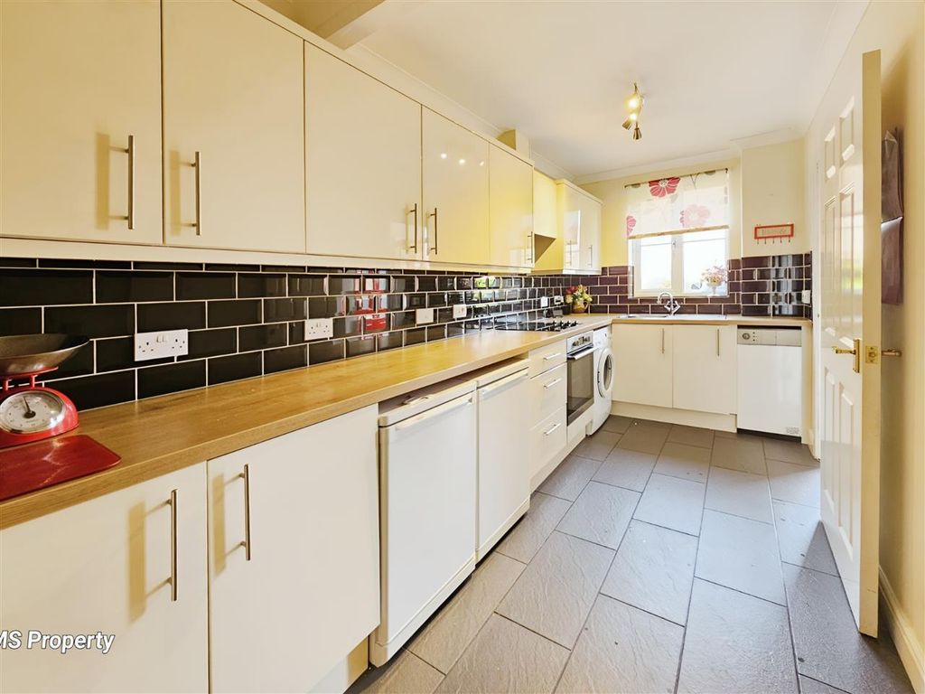 3 bed town house for sale in Sunnyside Walk, Arclid, Sandbach CW11, £195,000