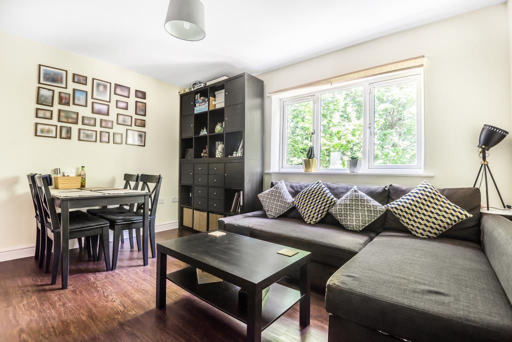 1 bed flat for sale in Headington, Oxfordshire OX3, £230,000