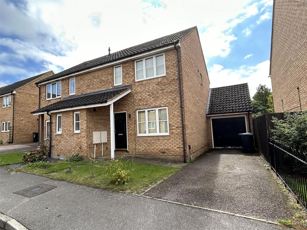 2 bed semi-detached house for sale in Beresford Road, Ely CB6, £325,000