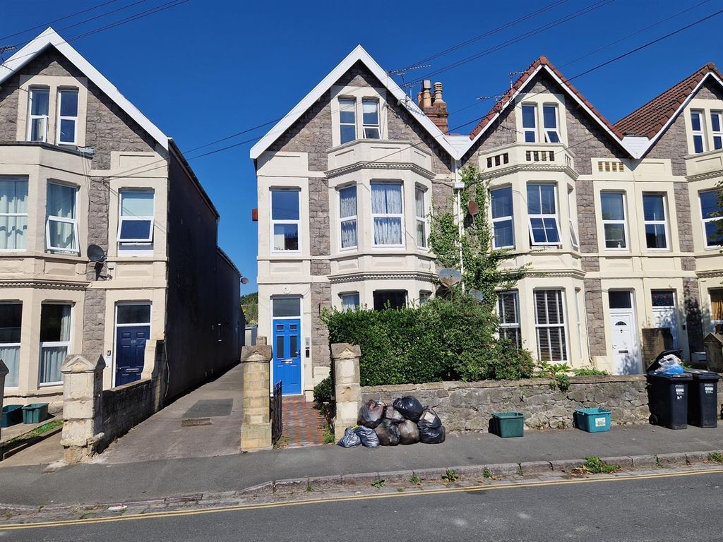 1 bed flat for sale in Moorland Road, Weston-Super-Mare BS23, £90,000