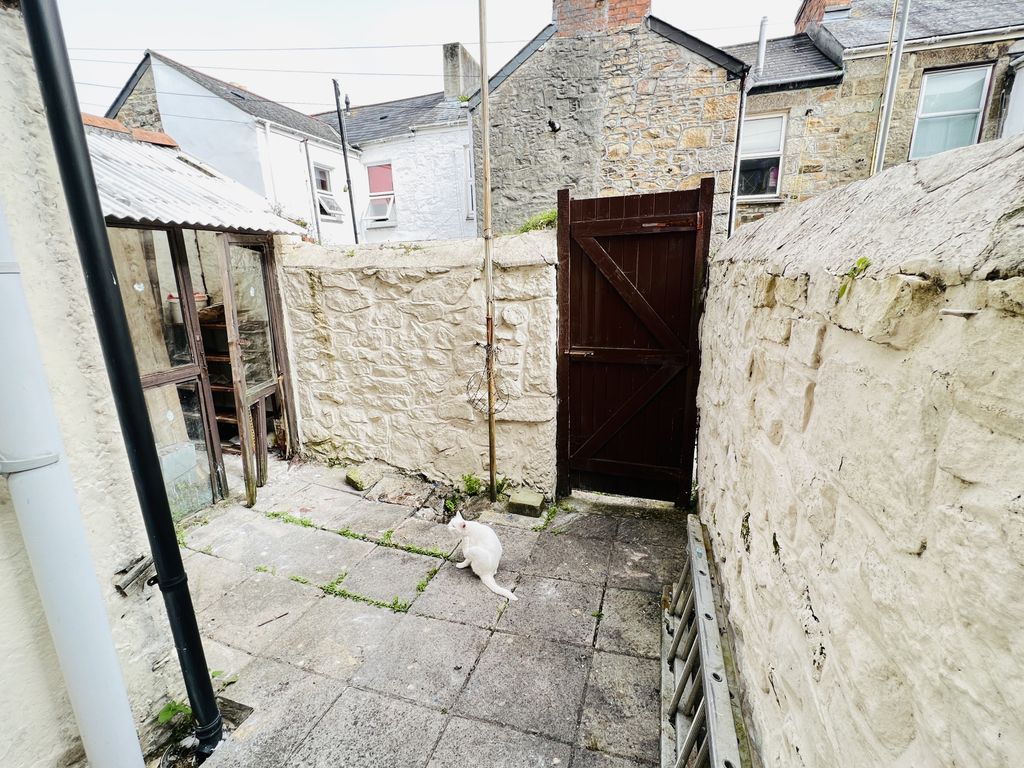 2 bed terraced house for sale in St. Dominic Street, Penzance TR18, £180,000