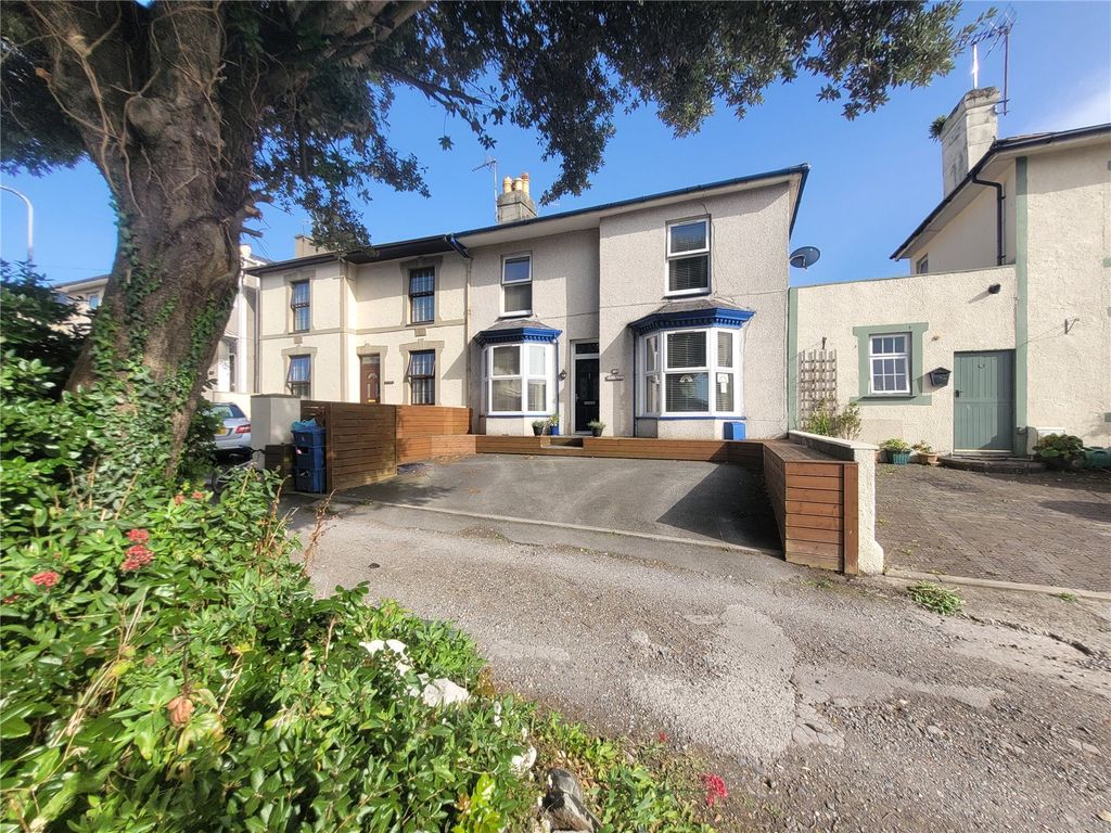 4 bed terraced house for sale in Uxbridge Square, Caernarfon, Gwynedd LL55, £315,000