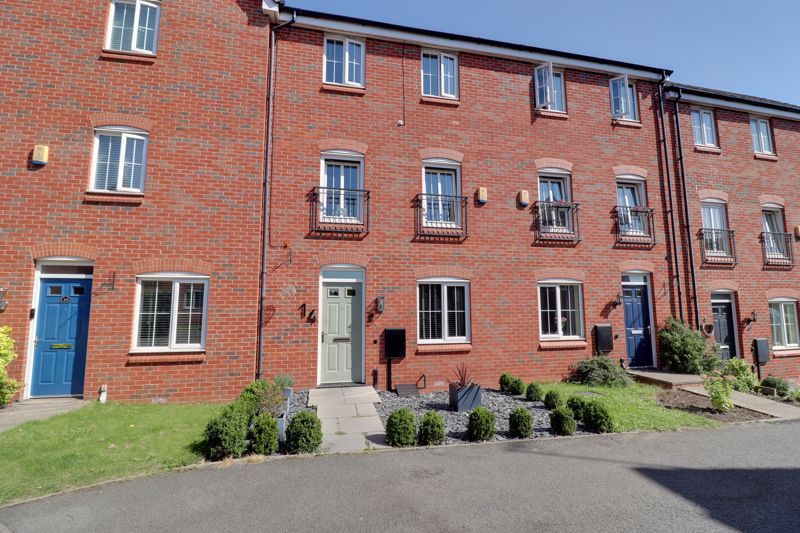 4 bed town house for sale in Felton Close, The Crossings, Stafford ST17, £250,000