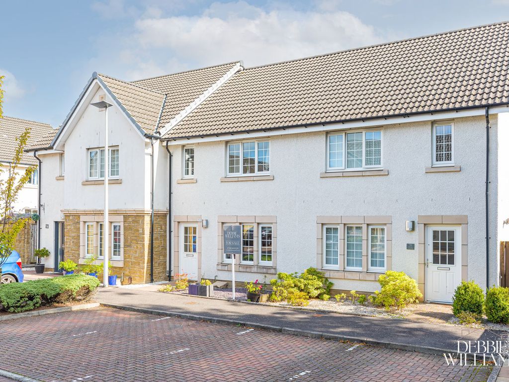 3 bed terraced house for sale in Crown Crescent, Larbert FK5, £210,000