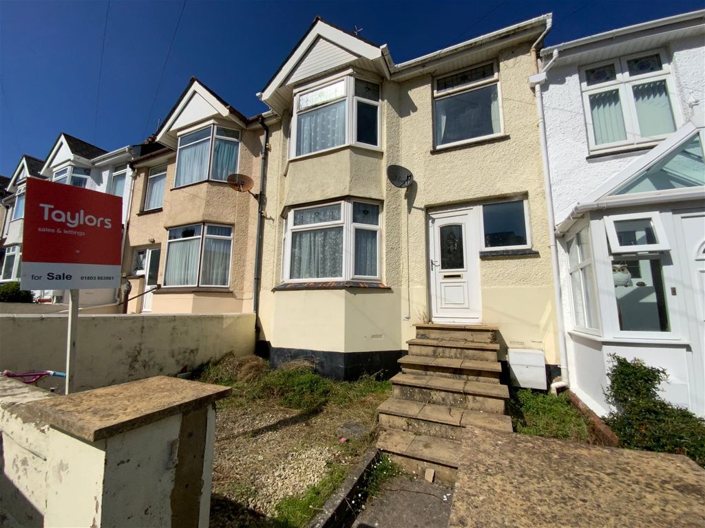 3 bed terraced house for sale in Clifton Road, Paignton TQ3, £170,000
