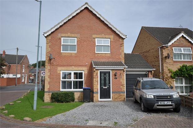 4 bed detached house for sale in Woodland View, Shildon, County Durham. DL4, £123,750