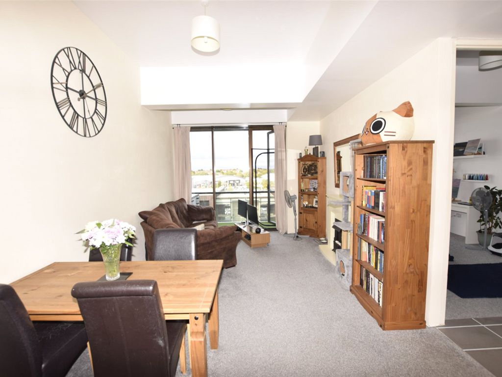 1 bed flat for sale in Lakeshore Drive, Bristol, Somerset BS13, £190,000
