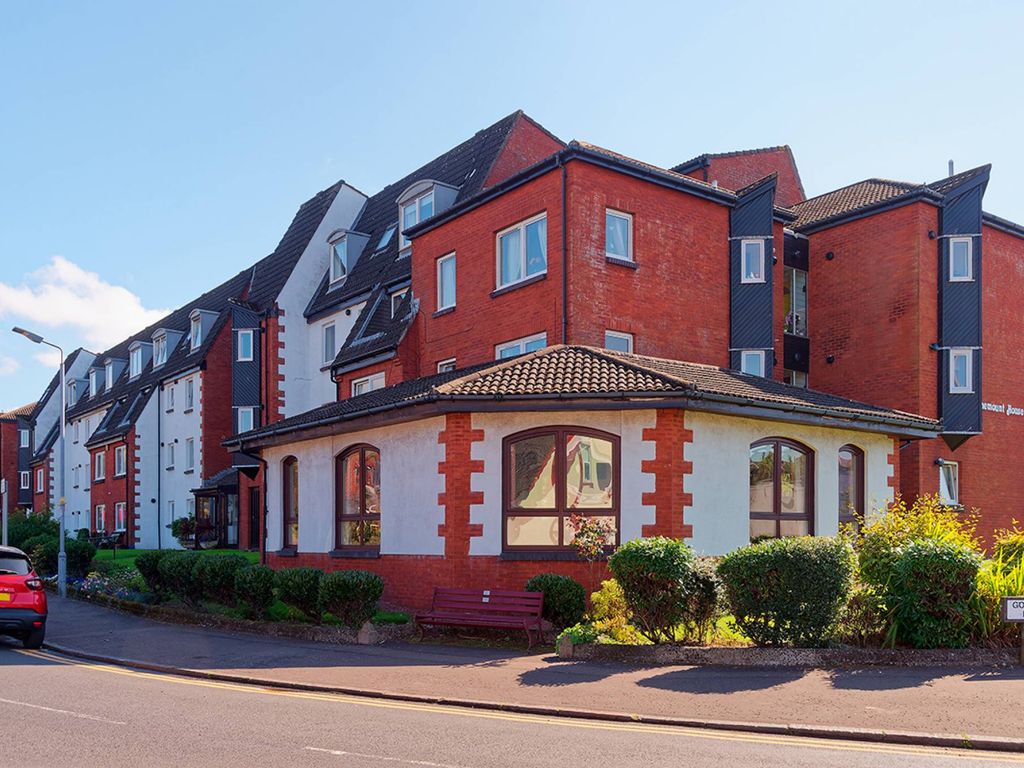 1 bed flat for sale in Homemount House, Largs, North Ayrshire KA30, £64,999