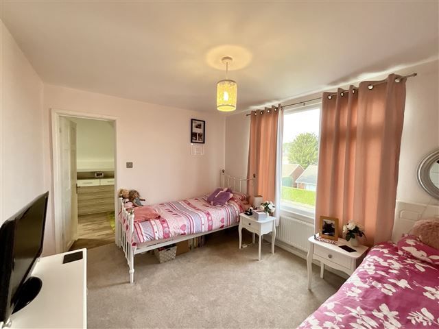 3 bed bungalow for sale in Melbourne Avenue, Aston, Sheffield S26, £235,000