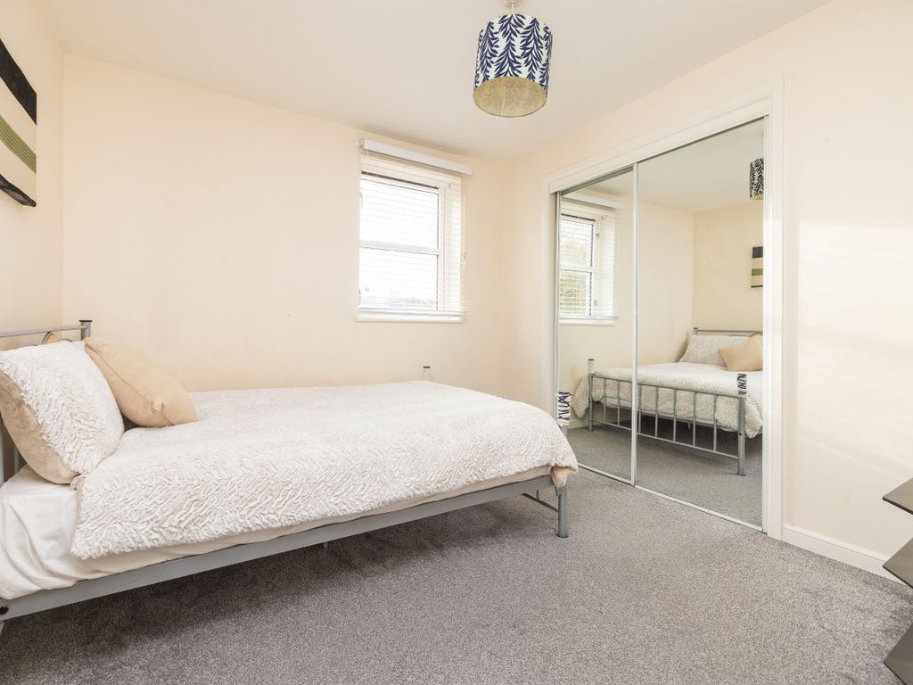 2 bed flat for sale in 21 (Flat 1) Greendale Park, Muirhouse, Edinburgh EH4, £149,000