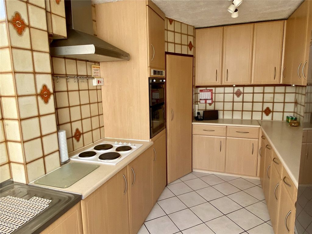 3 bed terraced house for sale in Bower Lane, Dewsbury WF13, £139,995