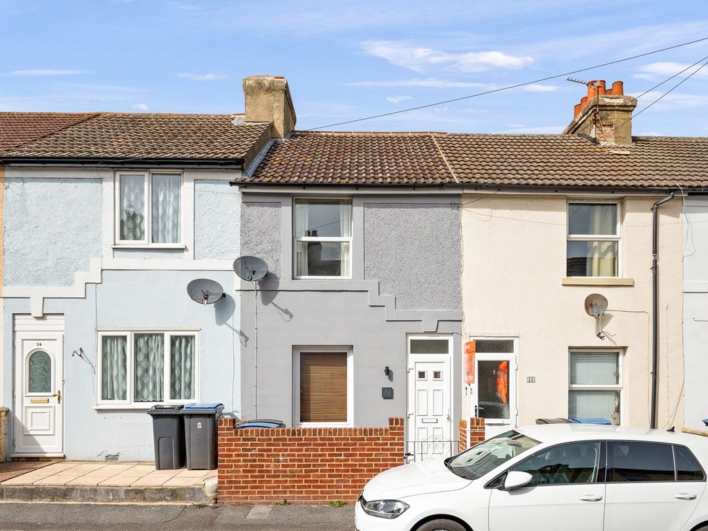 2 bed terraced house for sale in Wyndham Road, Dover CT17, £179,995
