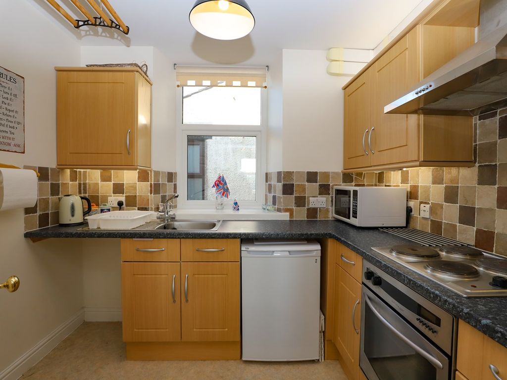 2 bed flat for sale in Station Road, Shap, Penrith CA10, £100,000
